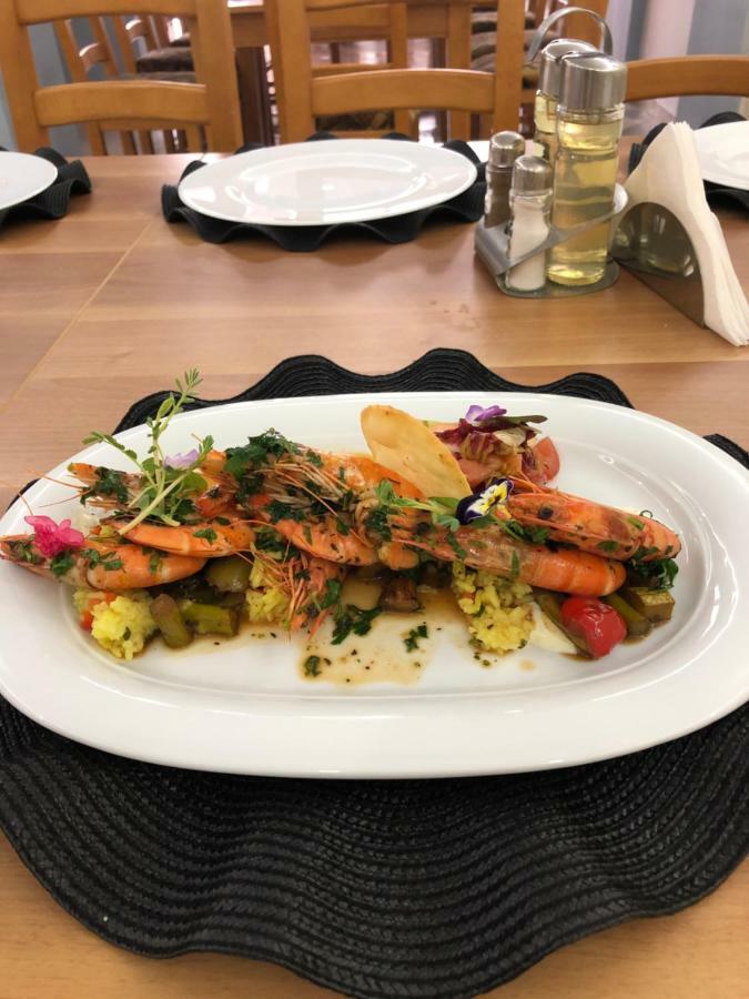 Hotel Cygnus Tulcea Eksteriør billede