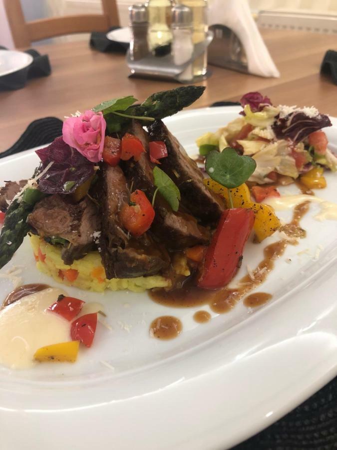Hotel Cygnus Tulcea Eksteriør billede